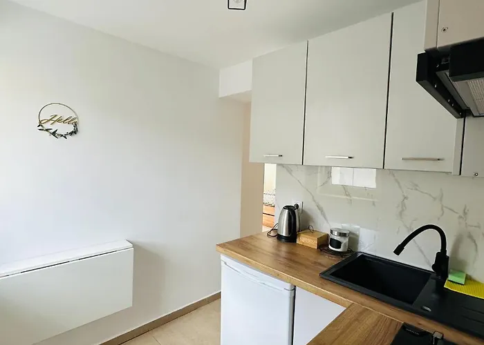 Gorski Przyladek * Jugów